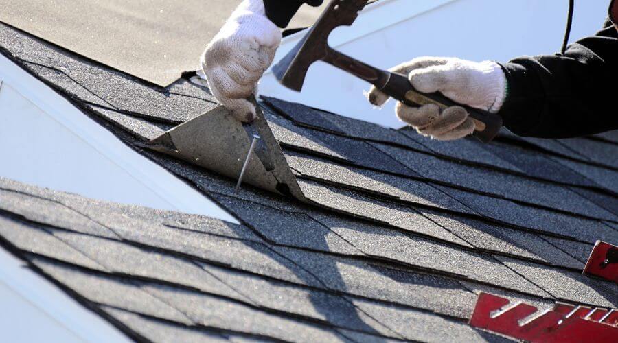 Professional residential roofers in Monticello, MO